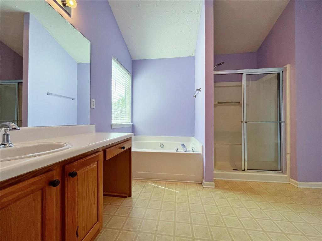 1421 Gates Circle, Atlanta, Georgia image 24