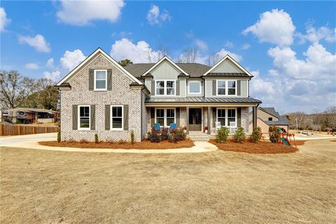 6108 Hutchins Drive Buford GA 30518