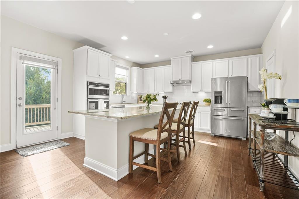 404 Larussa Court