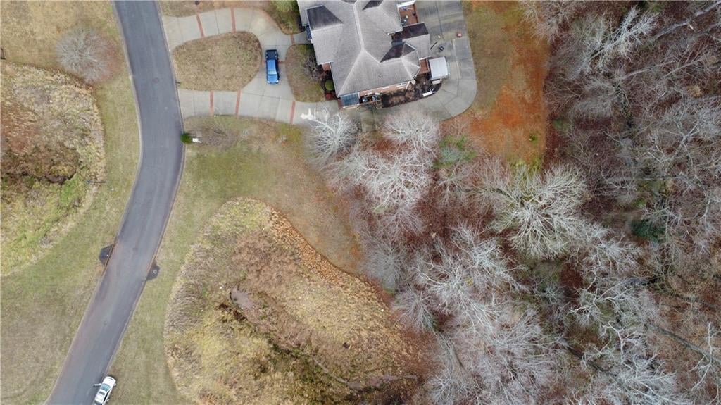 5695 Meadow View Drive