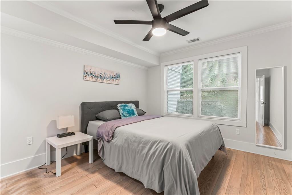 1129 Graymont Drive, Atlanta, Georgia image 30