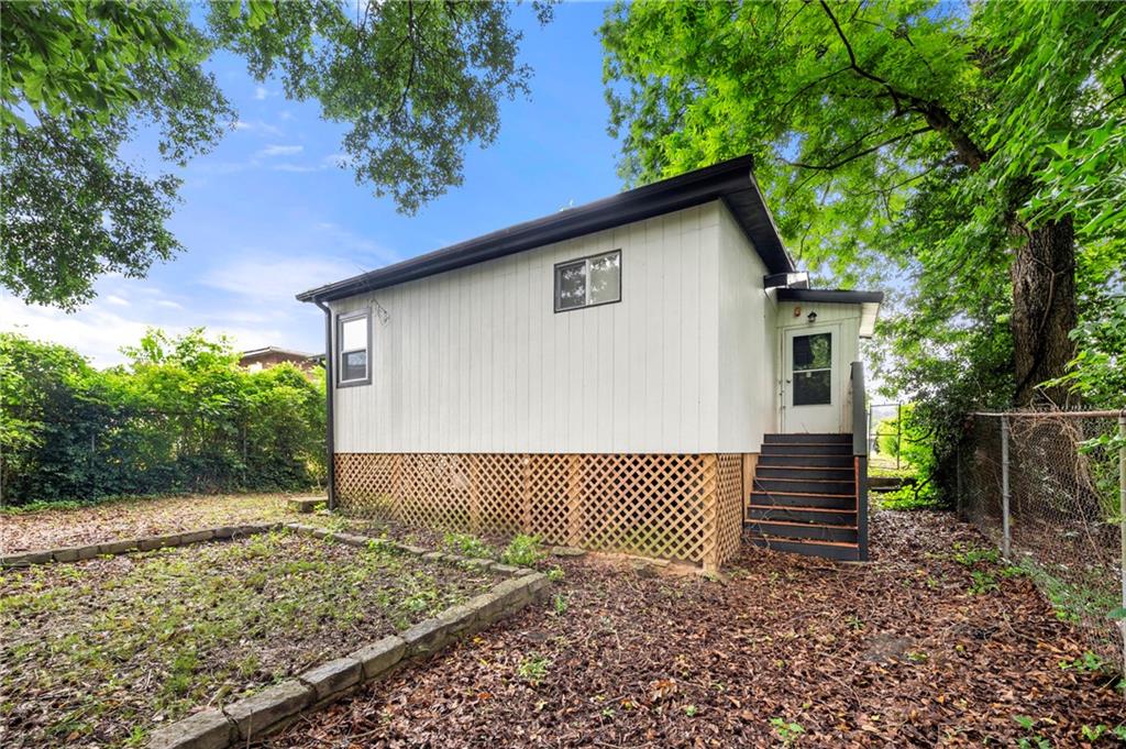 132 Lamar Avenue NW