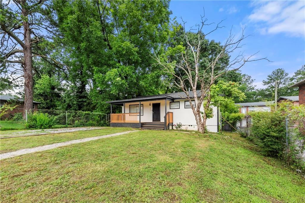 132 Lamar Avenue NW