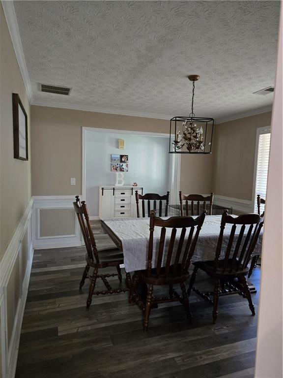 4045 Fawn Valley Drive, Loganville, Georgia image 20