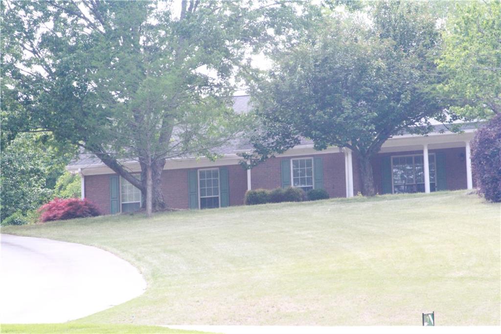 4045 Fawn Valley Drive, Loganville, Georgia image 1