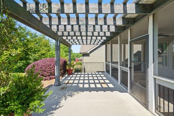 6913 Hopscotch Court, Flowery Branch, Georgia image 43