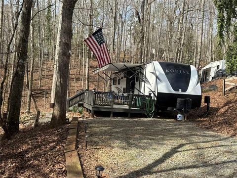 Homes For Sale - 532 10th Street<br/> Ellijay, GA 30540