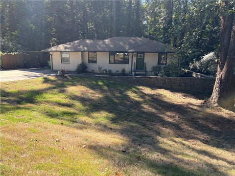Homes For Sale - 2847 Hollywood Drive<br/> Decatur, GA 30033