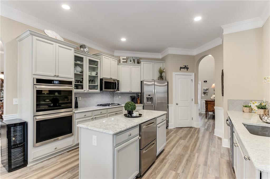 4560 Evandale Way, Cumming, Georgia image 6