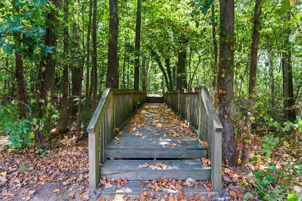 3311 Thornbridge Drive