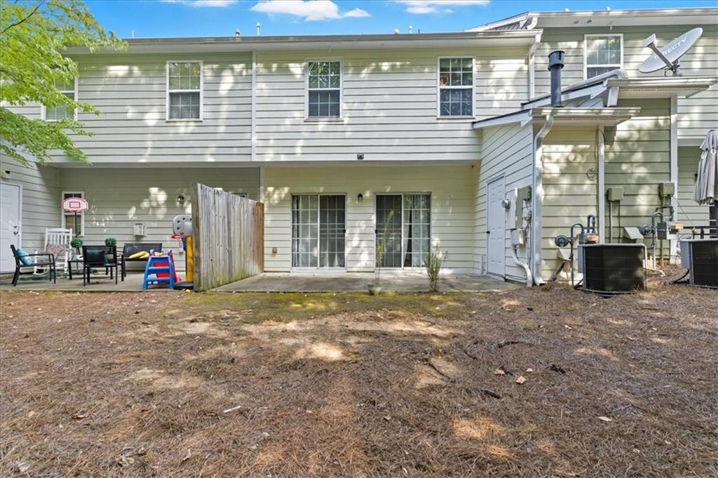 3311 Thornbridge Drive