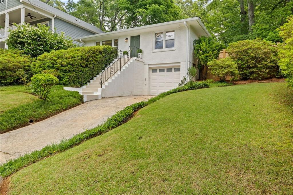 80 Vinson Drive SE