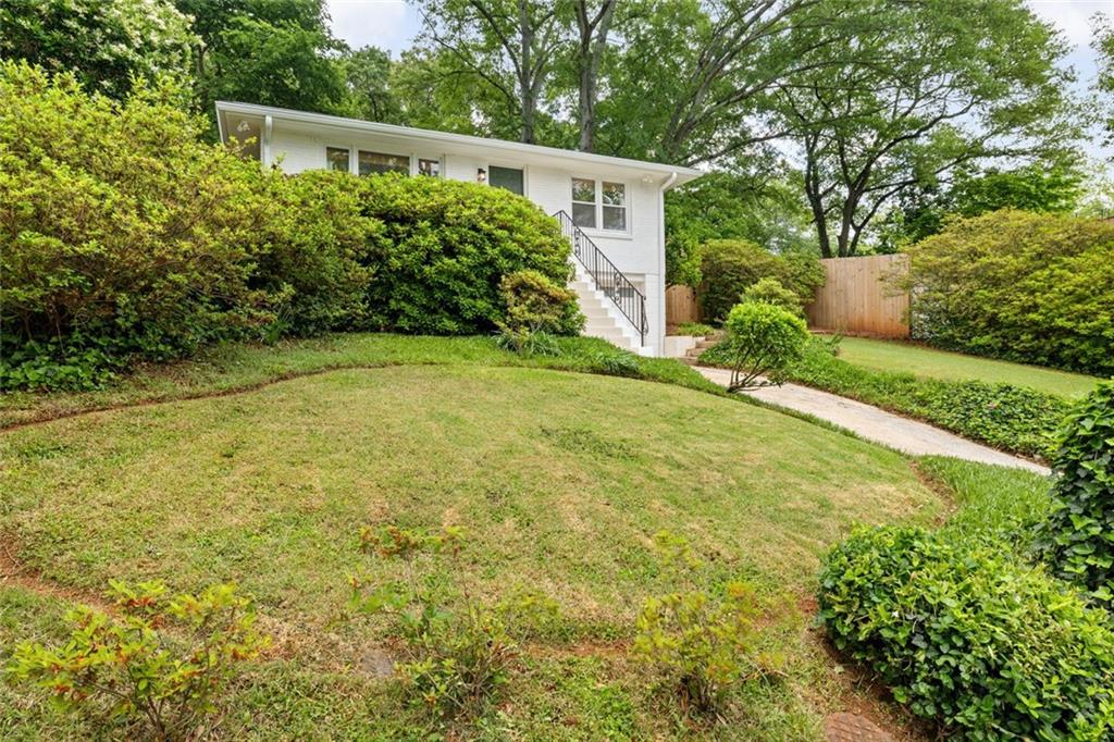 80 Vinson Drive SE