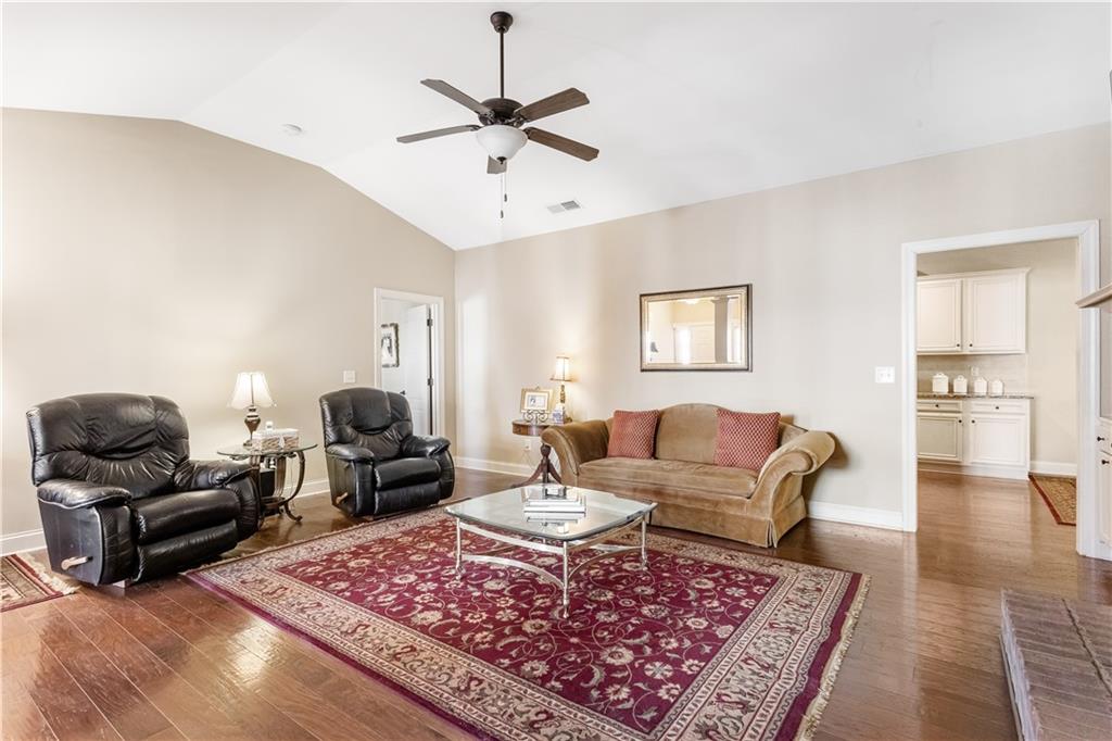 1874 Manor View Circle #4, Acworth, Georgia image 7