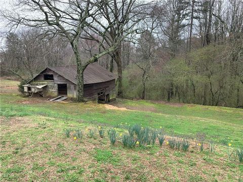 A home in Murrayville