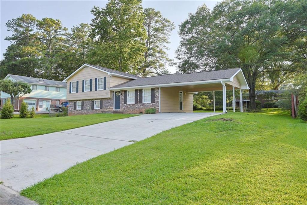 130 Mimosa Drive