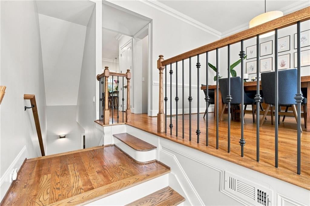 9 Arbor Way Drive 9