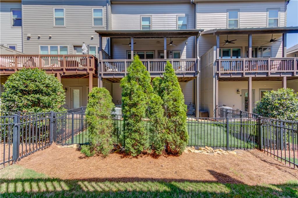 1005 Milhaven Drive, Roswell, Georgia image 24