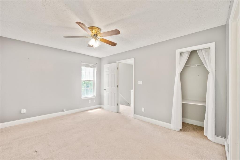 4420 Thorngate Lane, Acworth, Georgia image 19