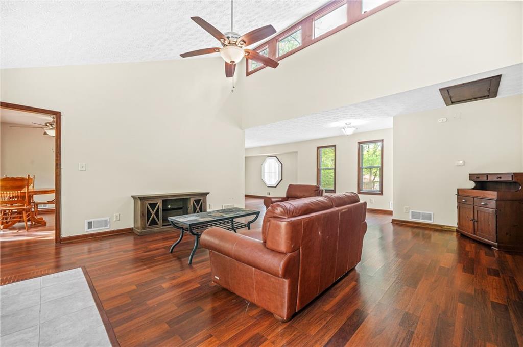 4316 Acuba Court, Lilburn, Georgia image 13