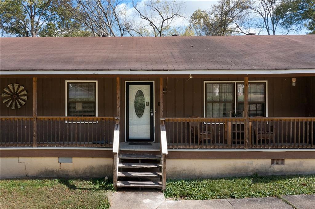 1 VAN TASSEL Drive SE