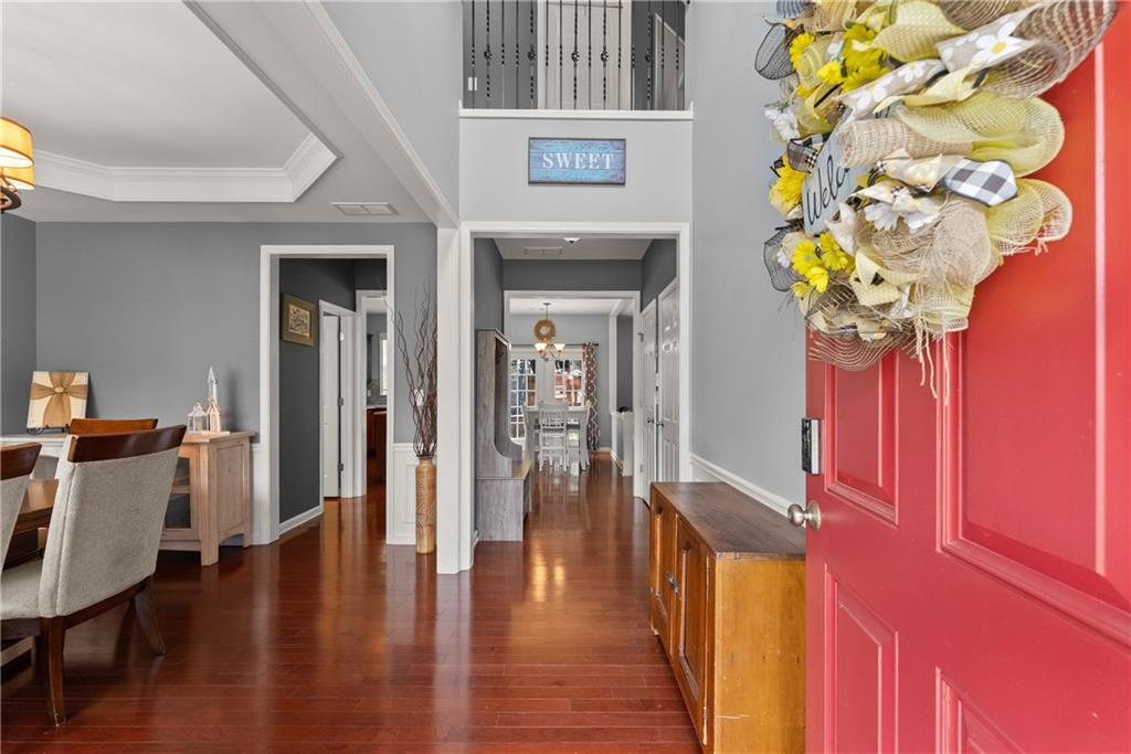 2530 Vistoria Drive, Cumming, Georgia image 5