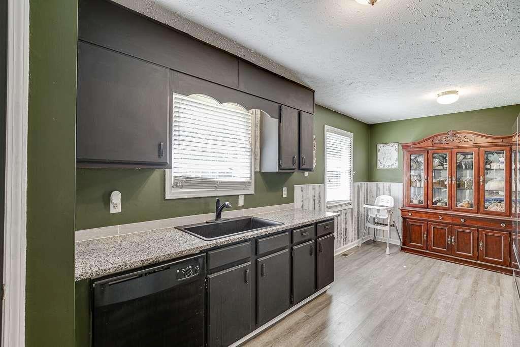 2193 Kings Forest Drive