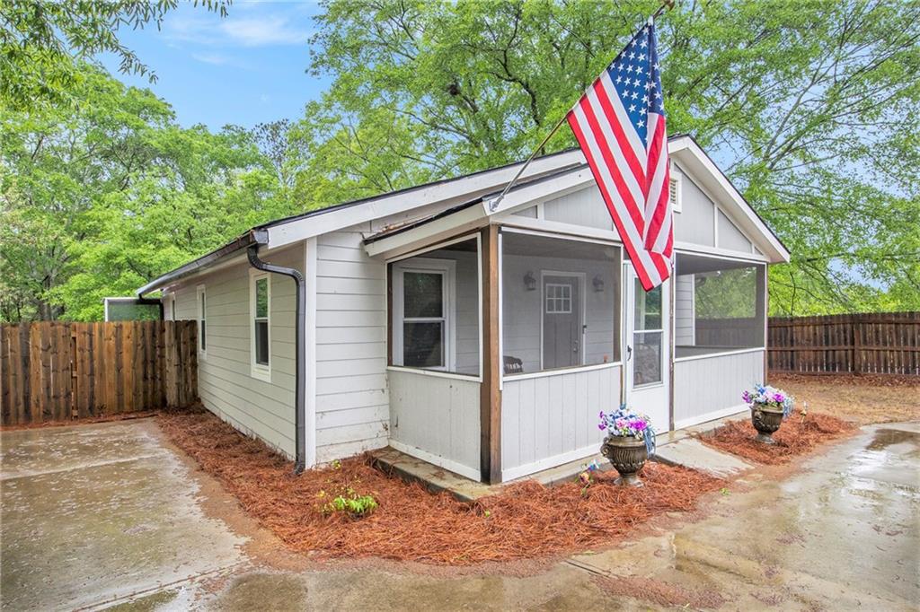 421 Maple Lane, Monroe, Georgia image 1