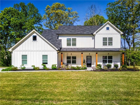 Homes For Sale - 180 Rivermont Lane<br/> Lumpkin County, Dahlonega, GA 30533