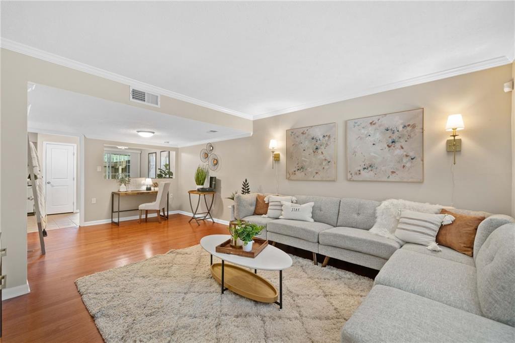 3200 Seven Pines Court 103