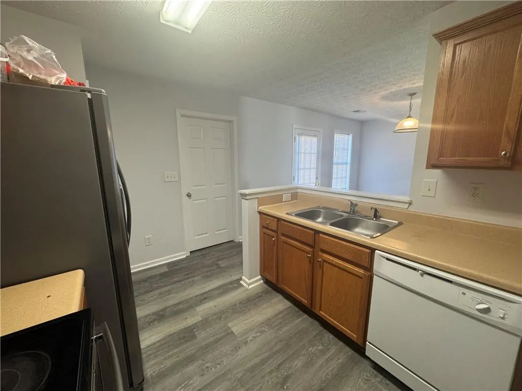 Covington, Georgia 30014, United States, 3 Bedrooms Bedrooms, ,3 BathroomsBathrooms,Residential,Active,3378