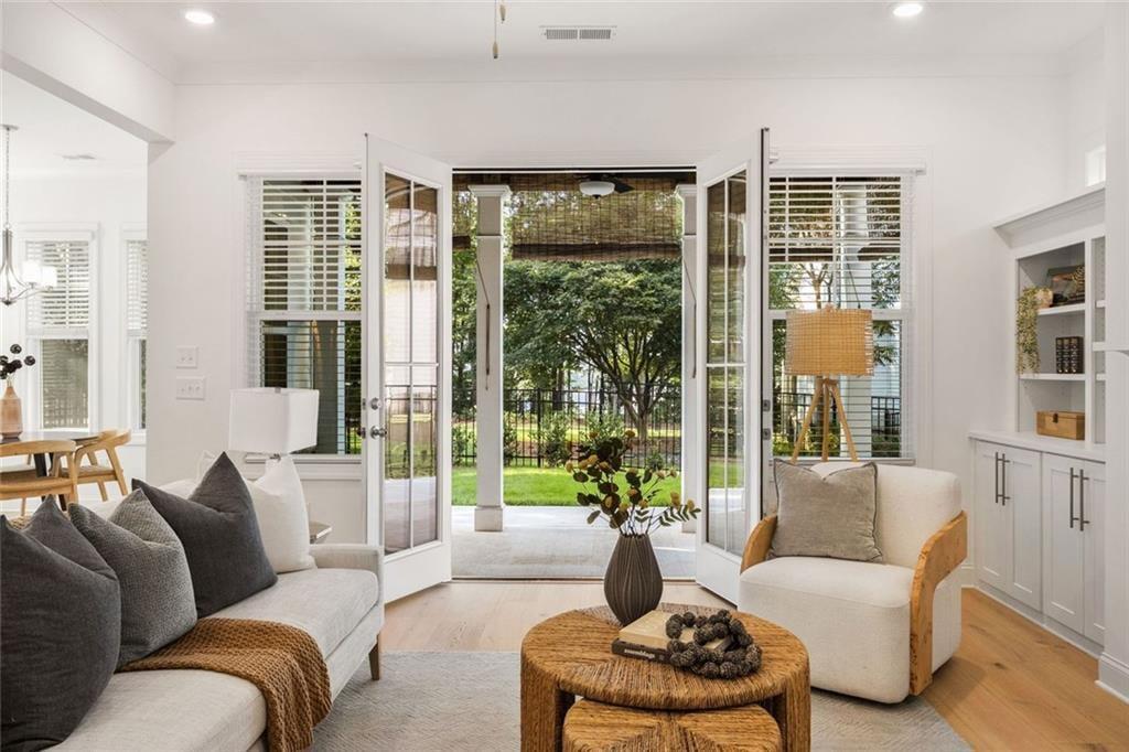 225 Scottsdale Drive
