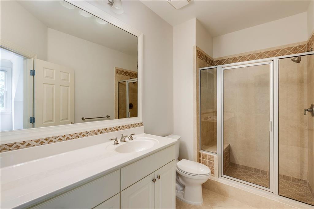 1575 Spalding Drive, Sandy Springs, Georgia image 37