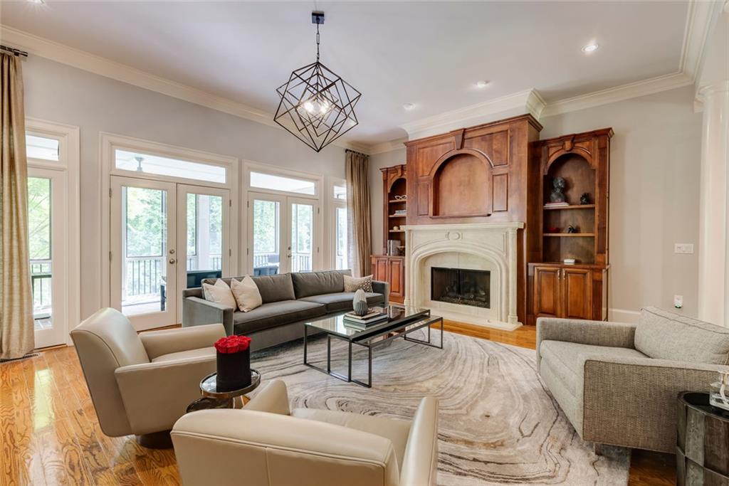 1575 Spalding Drive, Sandy Springs, Georgia image 23