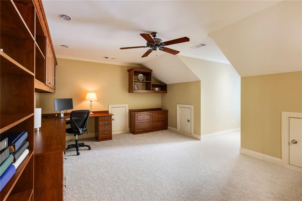 1575 Spalding Drive, Sandy Springs, Georgia image 42