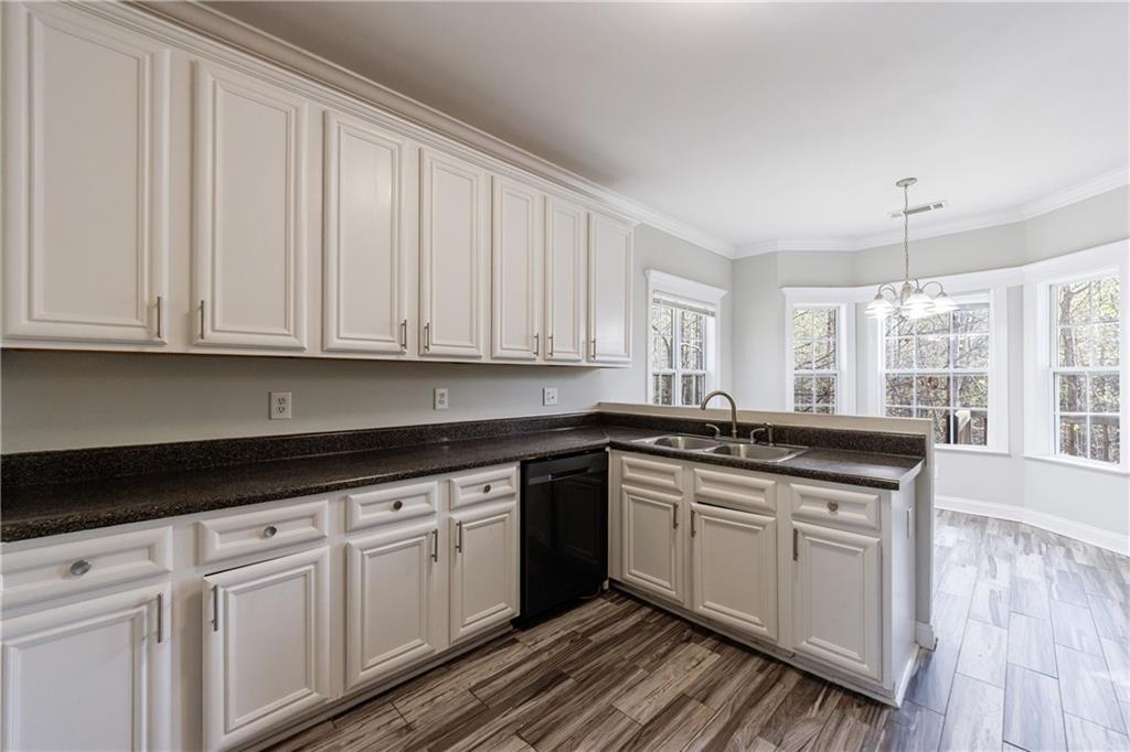 6490 Lake Esther Drive, Fairburn, Georgia image 15
