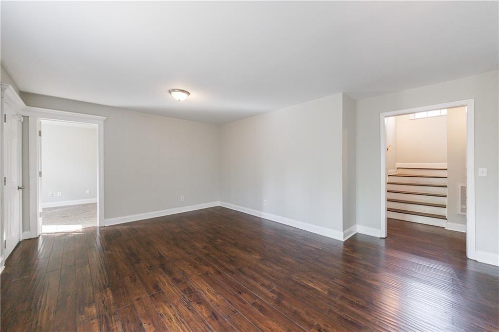 6490 Lake Esther Drive, Fairburn, Georgia image 39