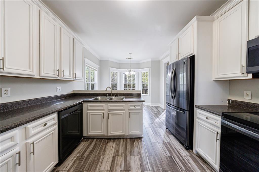 6490 Lake Esther Drive, Fairburn, Georgia image 14