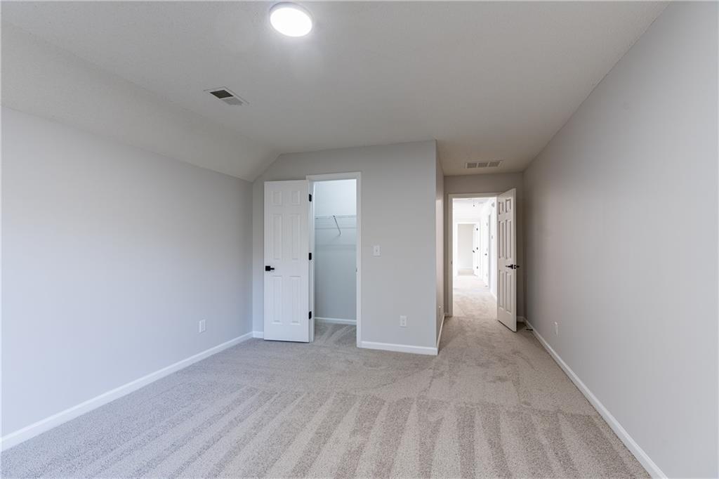 WYNFORD CHASE - Residential