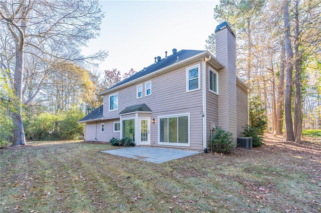 WYNFORD CHASE - Residential