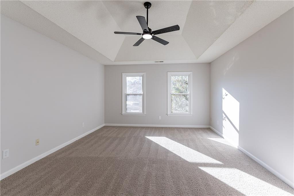 WYNFORD CHASE - Residential