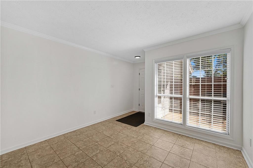 4992 Meadow Lane