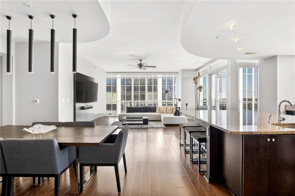 Photo of 3325 Piedmont Road NE #2901, Atlanta, GA 30305 (MLS # 7728900)