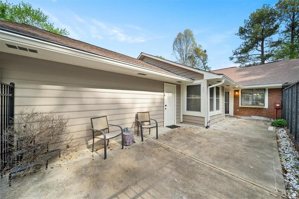 1126 Berkley Drive, Smyrna, Georgia image 3