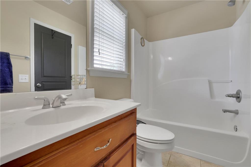 3735 Duckcove Way, Cumming, Georgia image 32