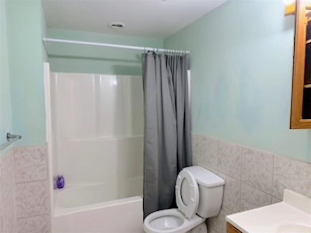 Stonewall Manor - Residential Lease