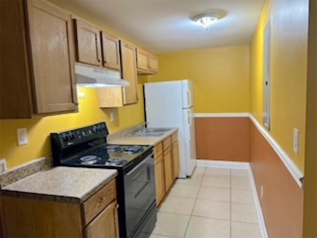 Stonewall Manor - Residential Lease