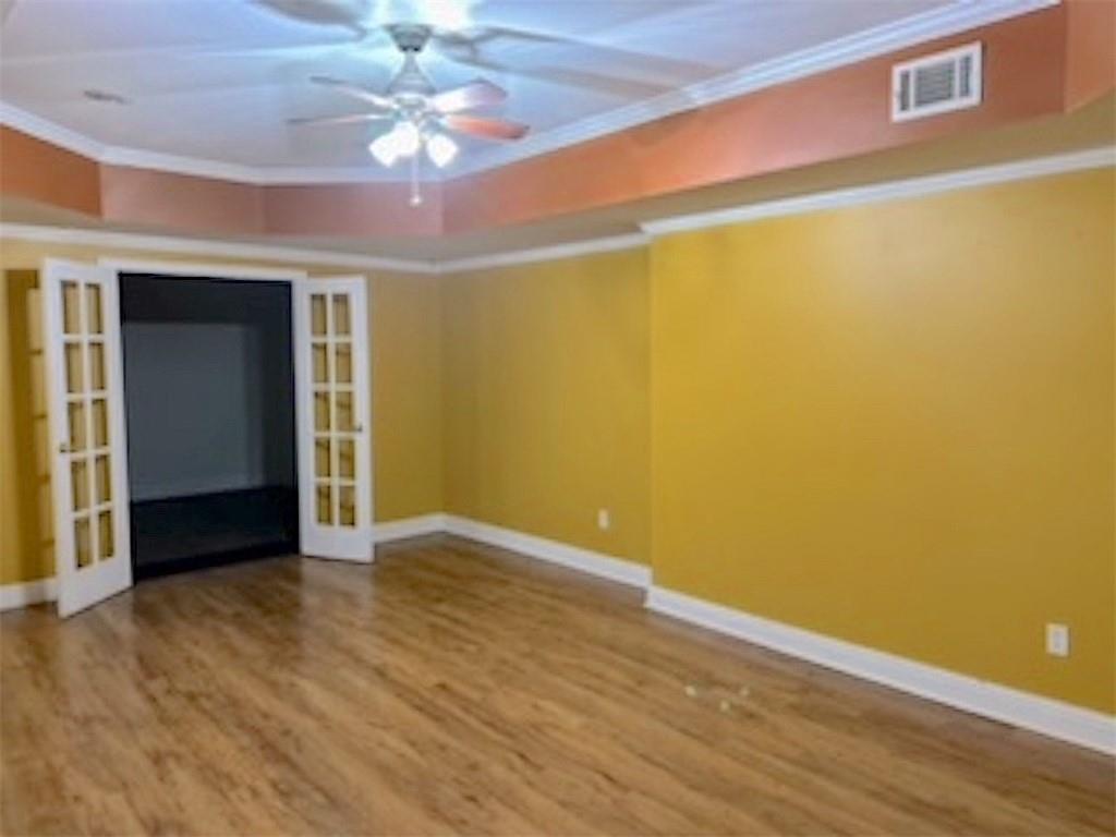 Stonewall Manor - Residential Lease