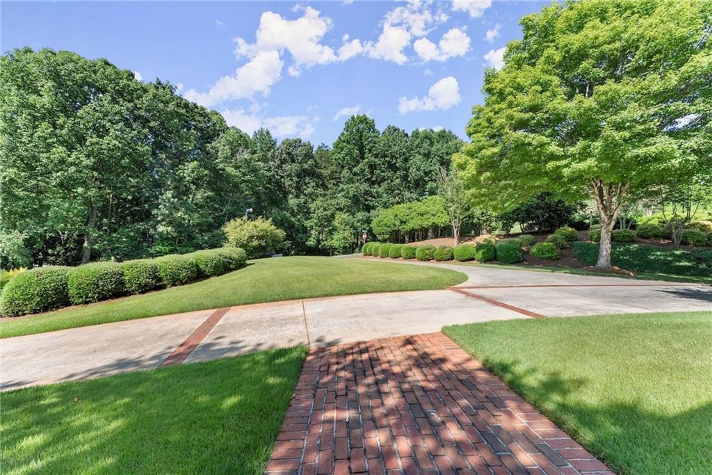 31 Willows Court