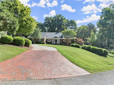 31 Willows Court Cleveland GA 30528
